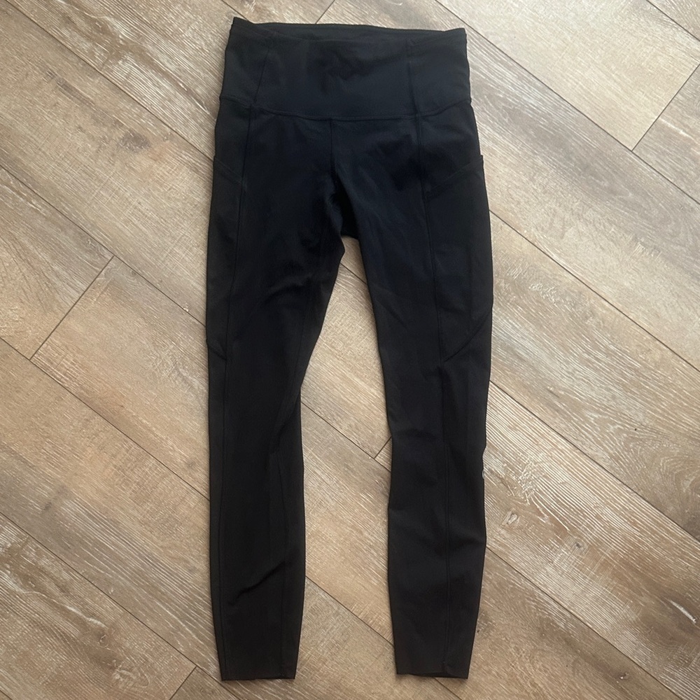 Lululemon Athletica Fast & Free 7/8 tights non-reflective Nulux 25”